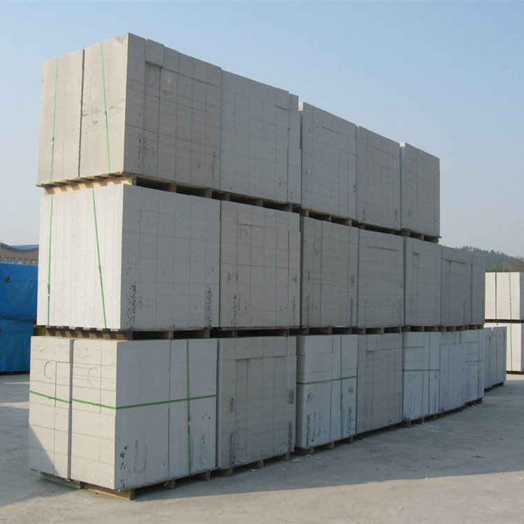 常熟宁波台州金华厂家：加气砼砌块墙与粘土砖墙造价比照分析